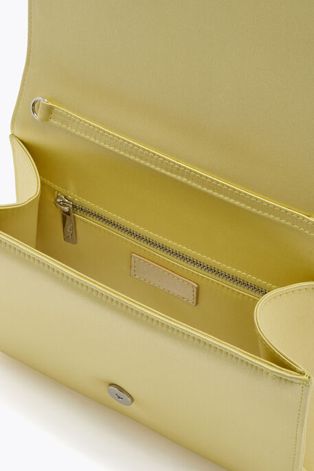 BABY YELLOW CLUTCH
