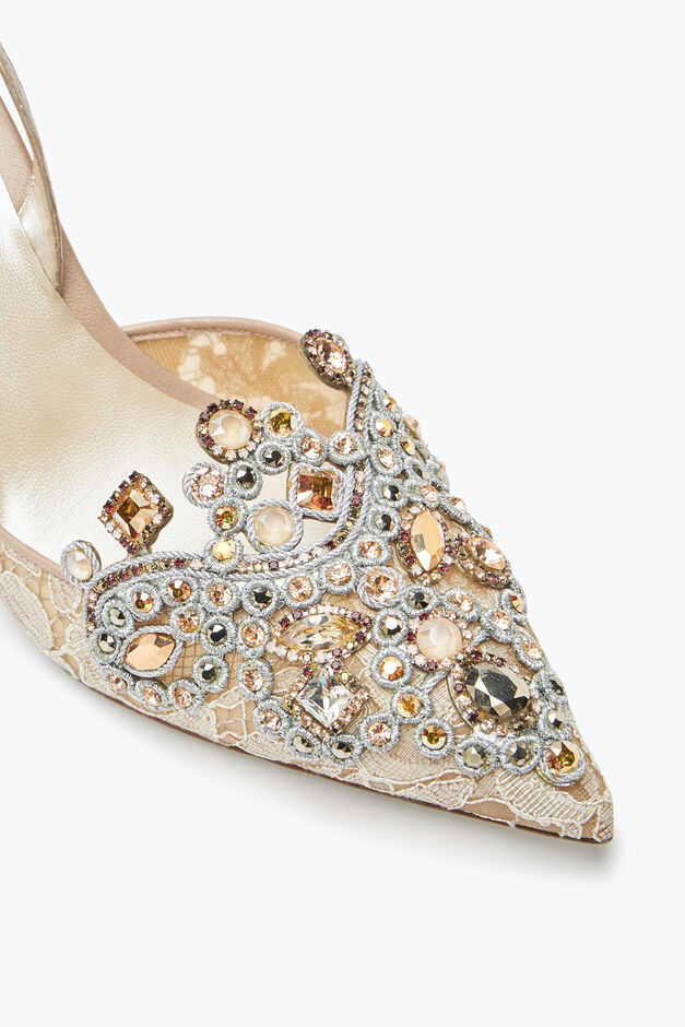 Goldfarbene Slingpumps Aus Spitze Veneziana 75 Goldfarbene Slingpumps Aus Spitze Veneziana 75