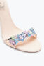 Sandalia Roxanne con flores multicolor 105