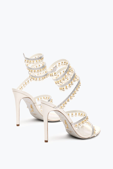 CHANDELIER IVORY SANDAL WITH PEARLS 105
