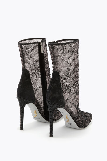 LARA BLACK ANKLE BOOT 105