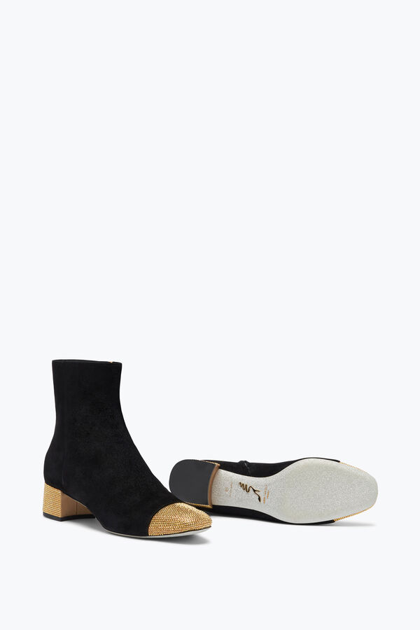 Bonnie Black And Gold Bootie 40